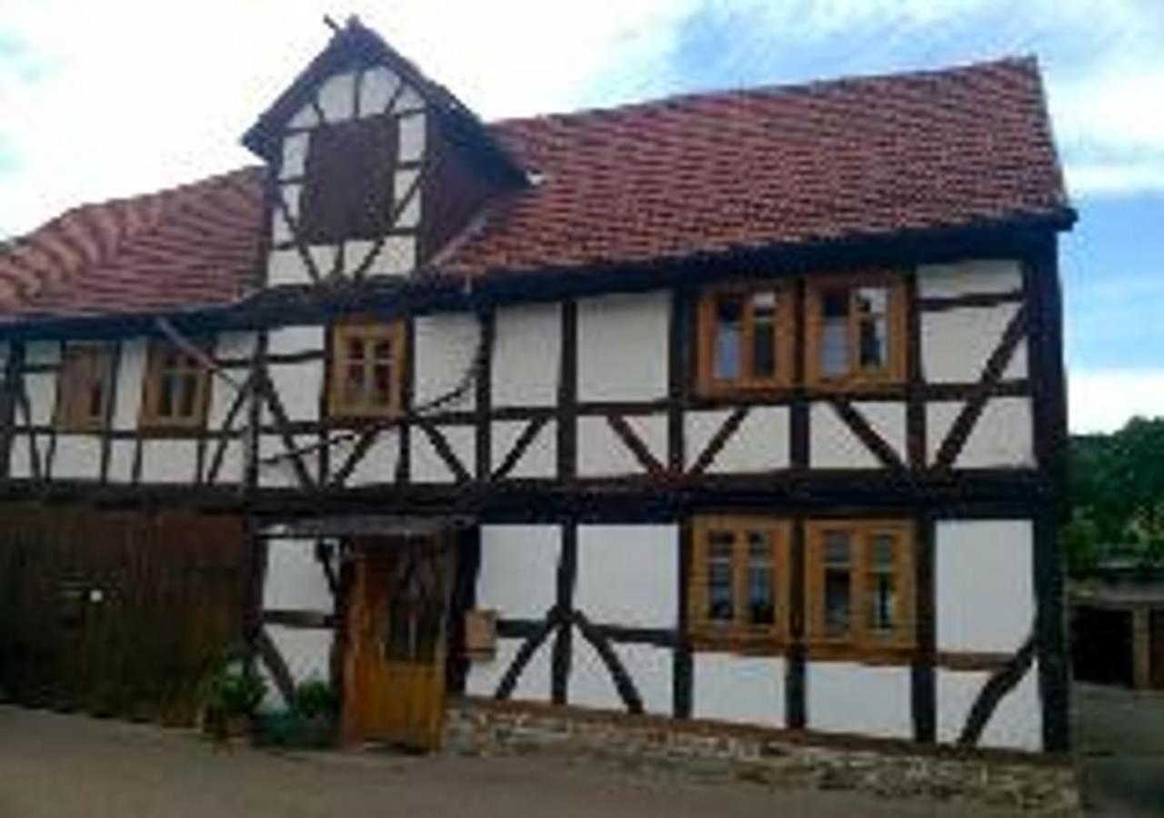 Aeltestes Haus In Quentel - Ferienwohnung 1 Mit Kleinem Garten Hessisch Lichtenau ภายนอก รูปภาพ